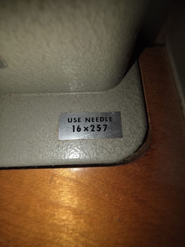 Juki Industrial Sewing Machine - photo 5