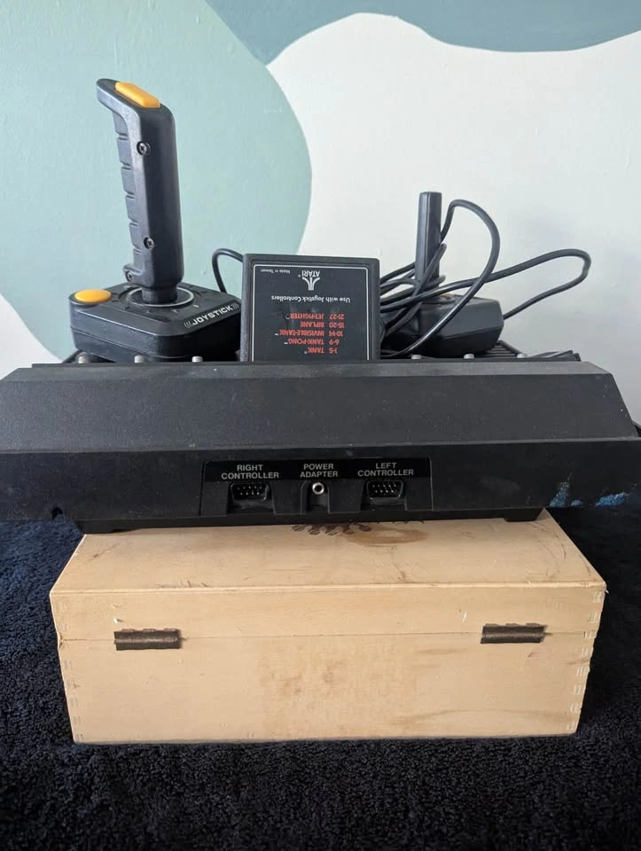Atari 2600 Console with Joysticks and Combat Game - photo 2