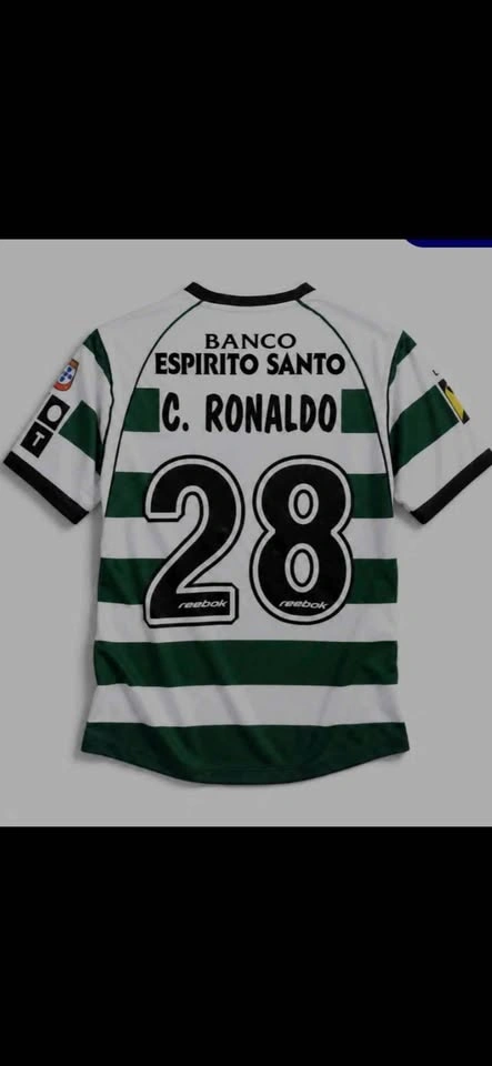 Cristiano Ronaldo CR7 Sporting Lisbon Home Jersey 2003 XL - photo 3