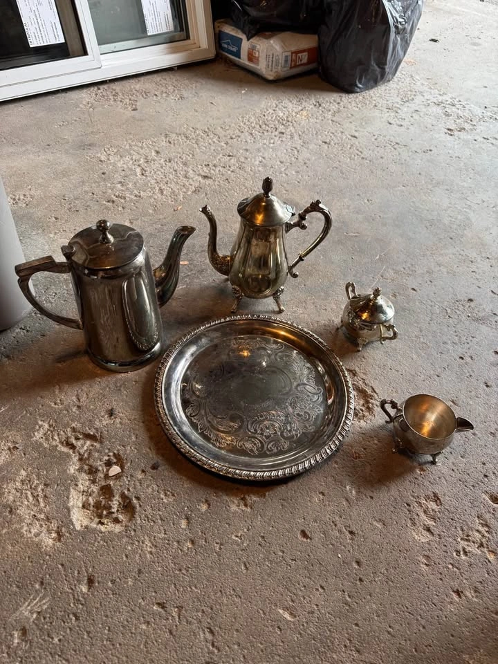Vintage Silver Plated Tea & Coffee Set with Tray - photo 4