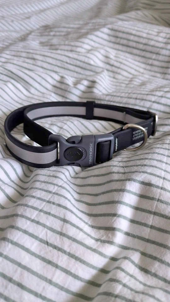 NEW TinyHorse Reflective Secure ID Collar Pro Waterproof Dog Col