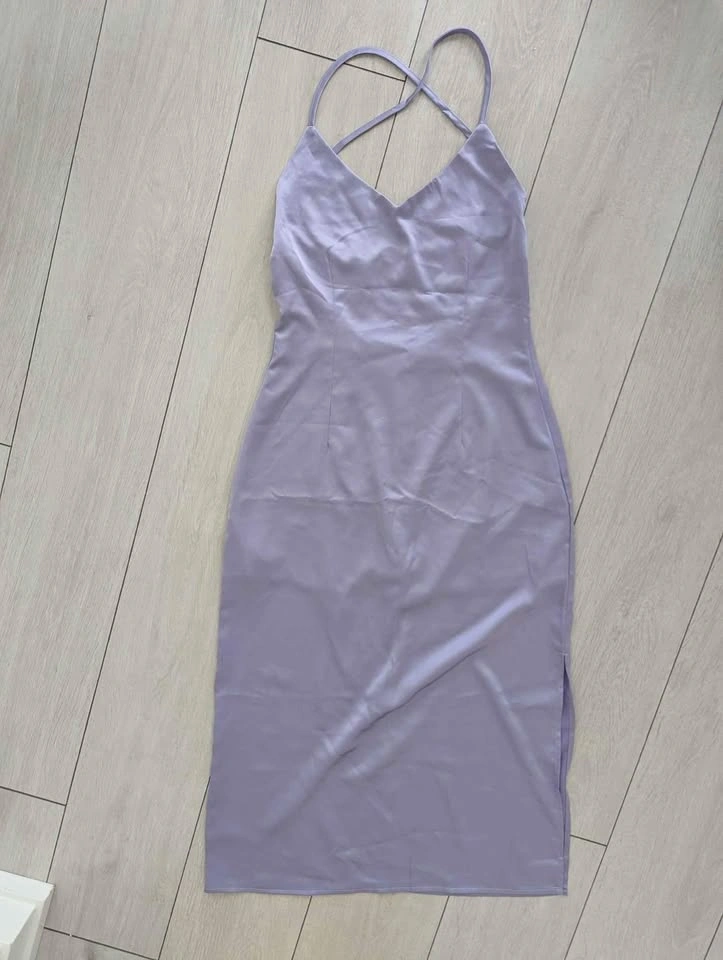 Mercci22 satin midi slip dress - size medium