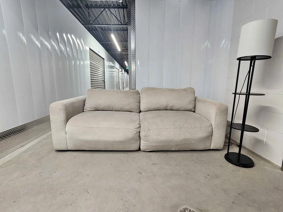 🇨🇦  Modular comfy Cloud Couch