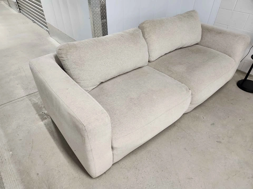 🇨🇦  Modular comfy Cloud Couch - photo 2