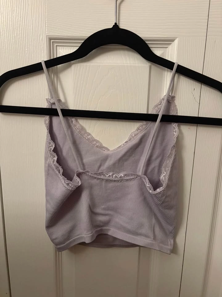 Charlotte Russe Ribbed Low Back Lace-Trim Cami - Lavender - photo 2
