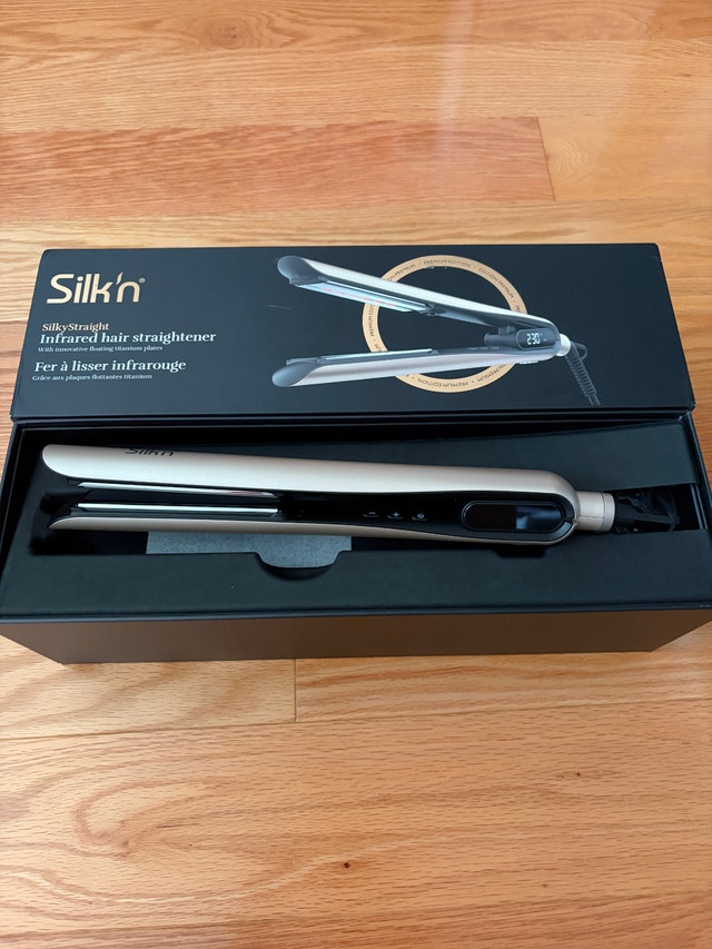Silk'n Infrared Hair Straightener - Brand New Styling Tool