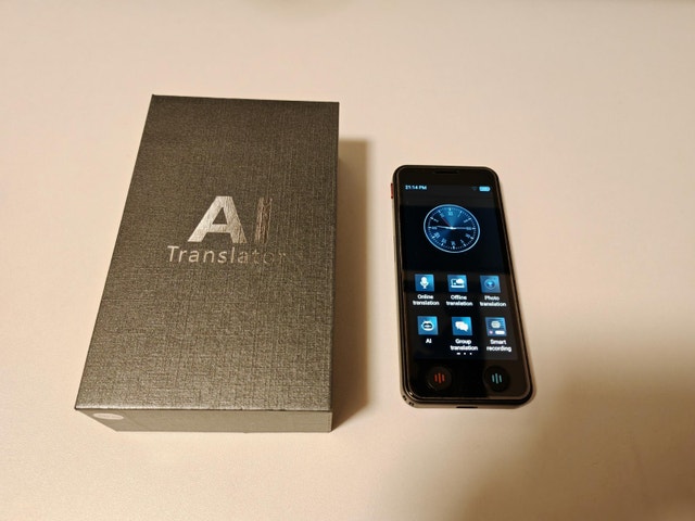 AI Voice Translator Device USB-C – Real-Time & Offline