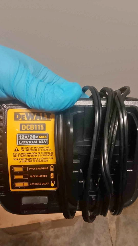 DEWALT DCB115 12V/20V Max Lithium Ion Battery Charger