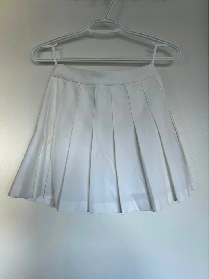 Aritzia Sunday Best - White Skirt (00)