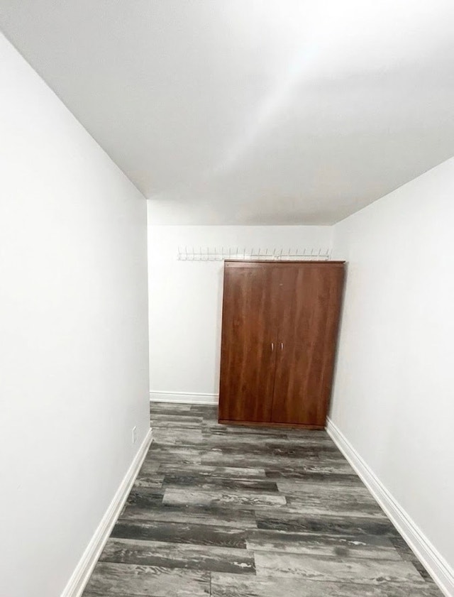 Large room for rent available immediately - photo 2