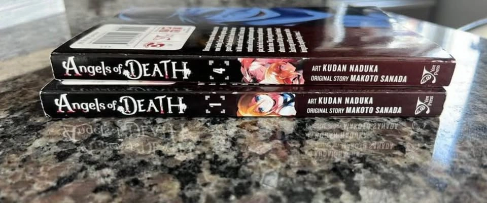 Angels of Death Manga Vol. 1 & 4 | Excellent Condition - photo 5