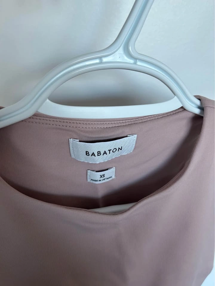 Aritzia Babaton - Blue & Pink Tops (XS) - photo 3