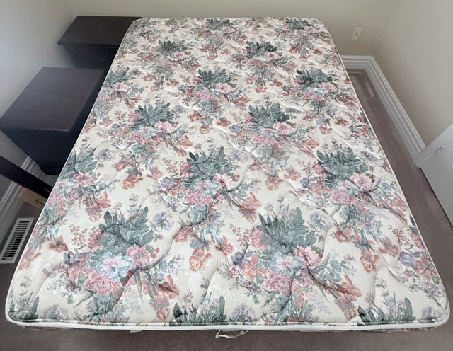 Queen Mattress & Boxspring