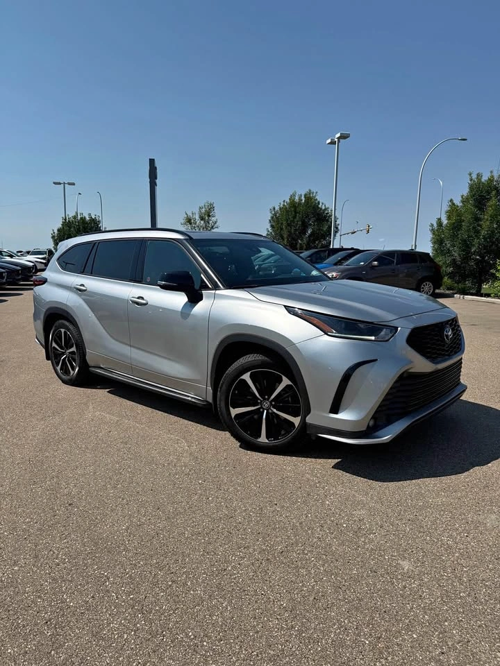 2021 Toyota HIGHLANDER AWD XSE