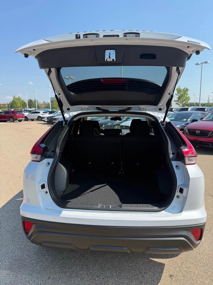 2026 Mitsubishi Eclipse Cross ES AWD - photo 4