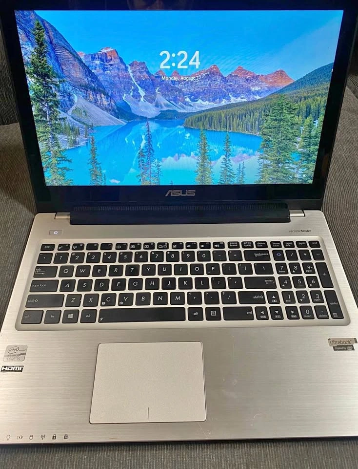 Asus 15.6" Touchscreen Ultrabook w/Charger