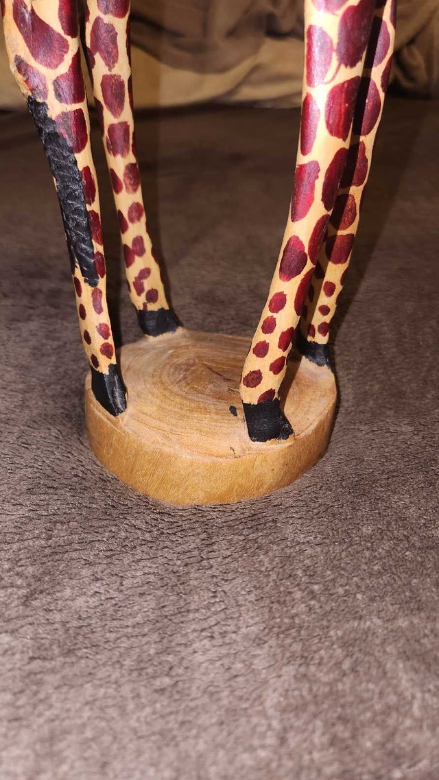 Hand Carved Giraffe - photo 3