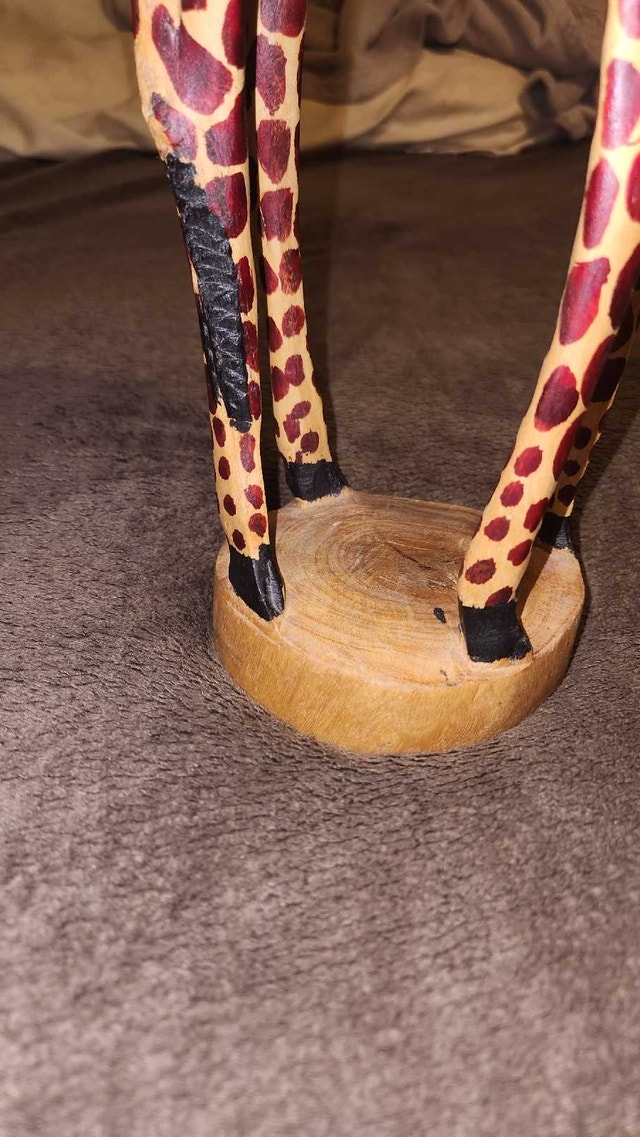Hand Carved Giraffe - photo 5