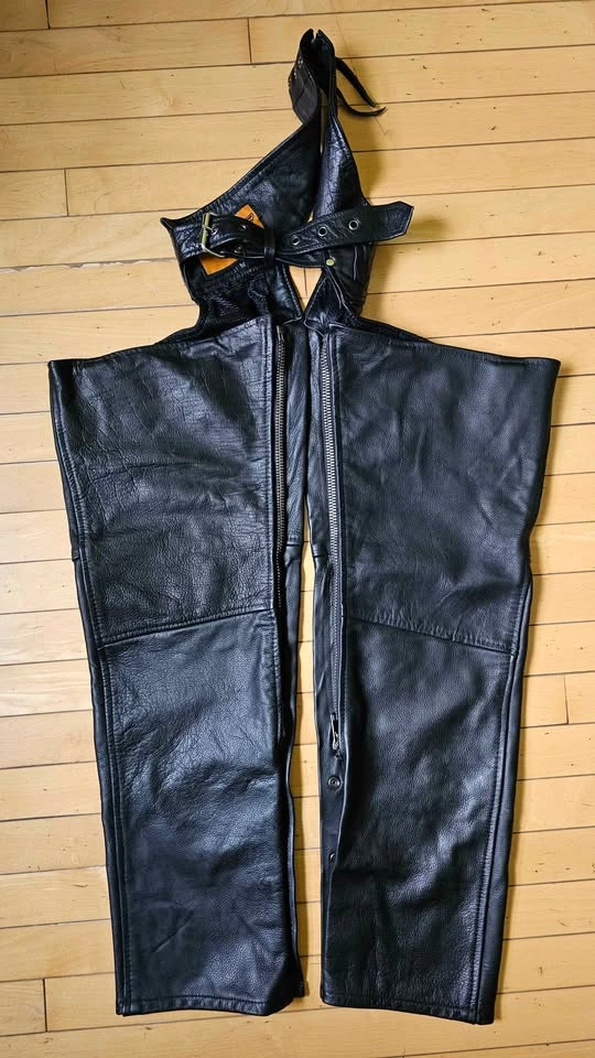 Dream Apparel Genuine Leather Motorcycle Biker Chaps Size M - photo 2