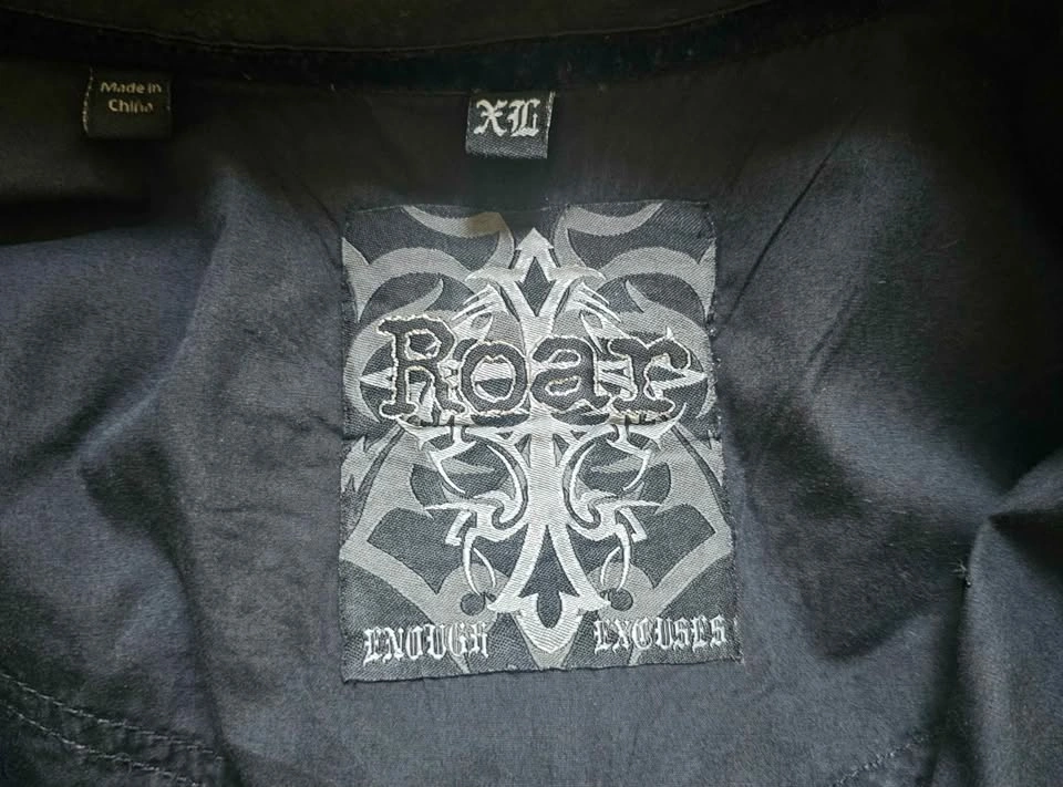 Roar Maxwell Men's Y2K Gothic Embroidered Shirt - Size XL - photo 3
