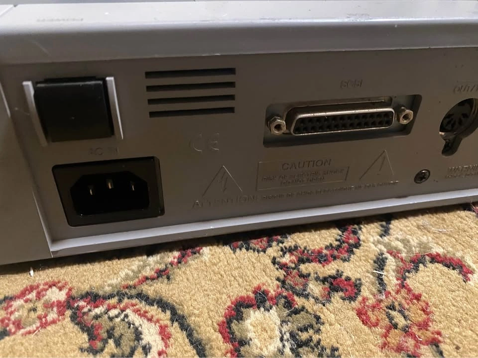 VS-880 Digital Studio Workstation w/Power Cable - photo 5