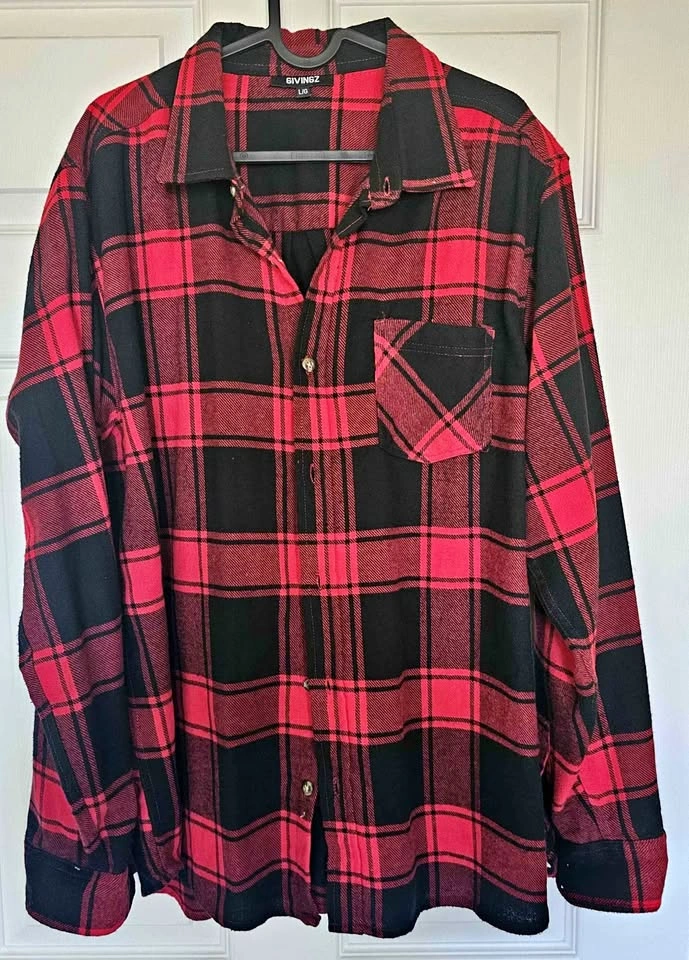 GIVINGZ Men's Red and Black Plaid Flannel Shirt - Size L