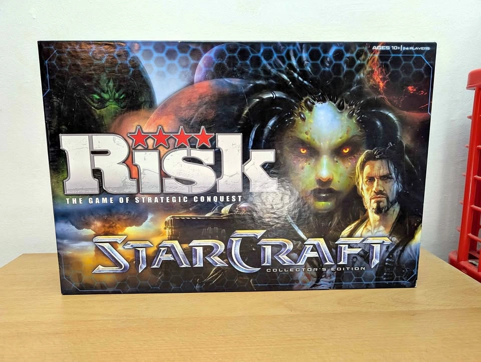 Risk StarCraft Collector's Edition Board Game 2012 Hasbro