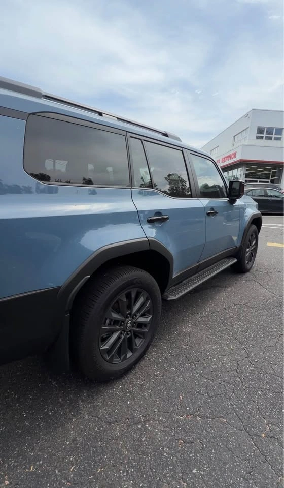 2026 Toyota Landcruiser · Premium - photo 4