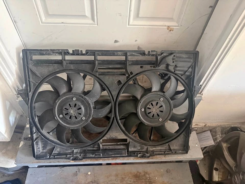 Audi OEM Dual Radiator Cooling Fan Assembly