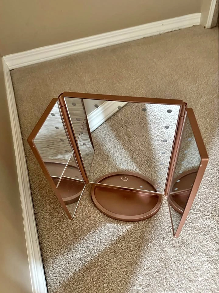 Make up Mirror with lights