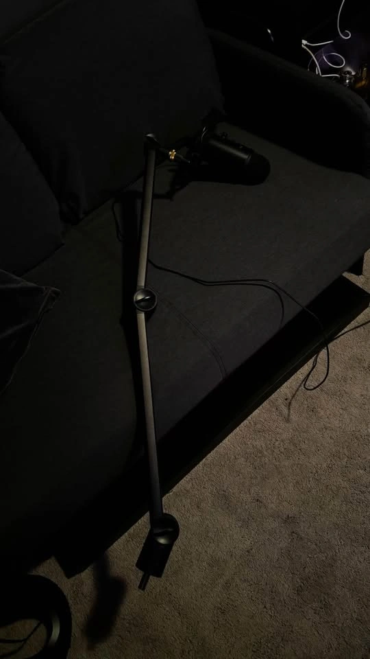 Blue Yeti MIC w/Desk Stand - photo 2