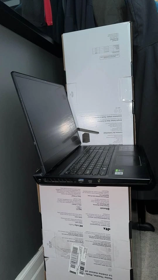 18” MSI GE76 Raider 10UG 232 - photo 3