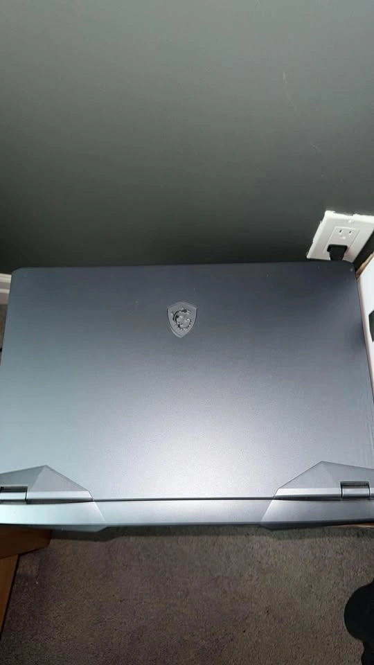 18” MSI GE76 Raider 10UG 232 - photo 5