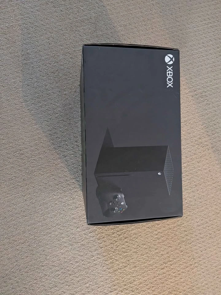 Xbox series x unopend 1tb - photo 3