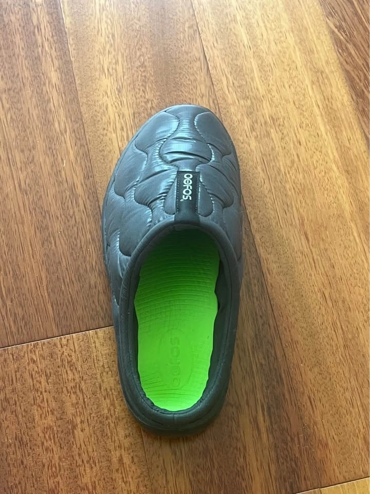 New In Box Oofos OOCOZIE Thermo Mule Women's Slippers Size 9.5 - photo 2