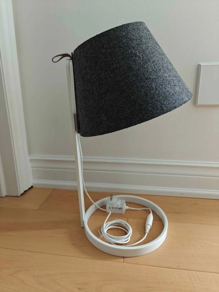 Pablo Designs "Lana" Modern / MCM LED Table Lamp - photo 2