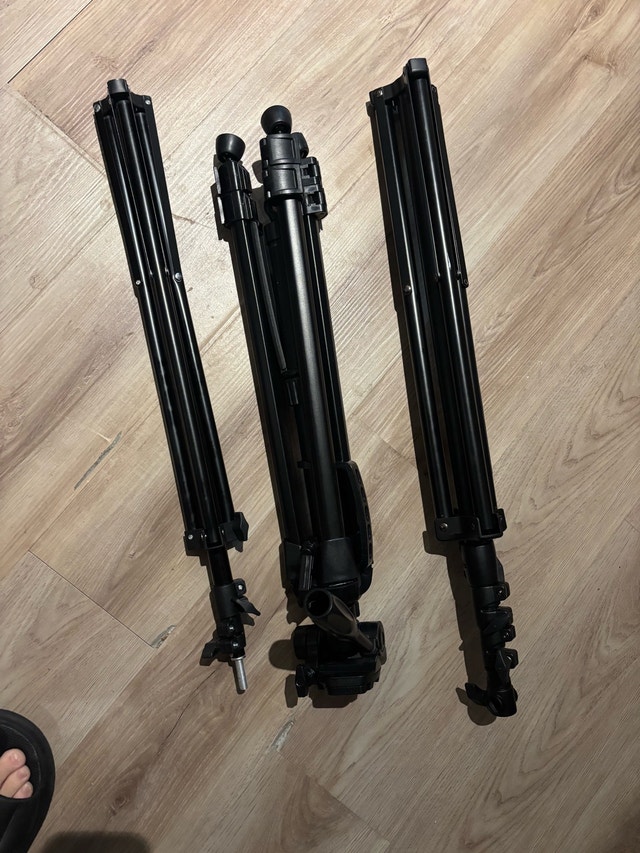 Neewer NL660 Bi-Color LED Video Light with Barn Doors + 3 Stands - photo 5