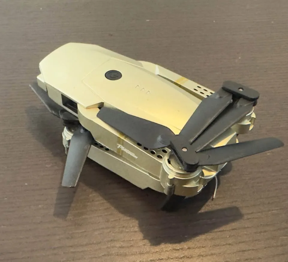 DRONE 1 ZNLYRION QUADCOPTER 4K HD VIDEO & PHOTO LED NEW image indicator(2)