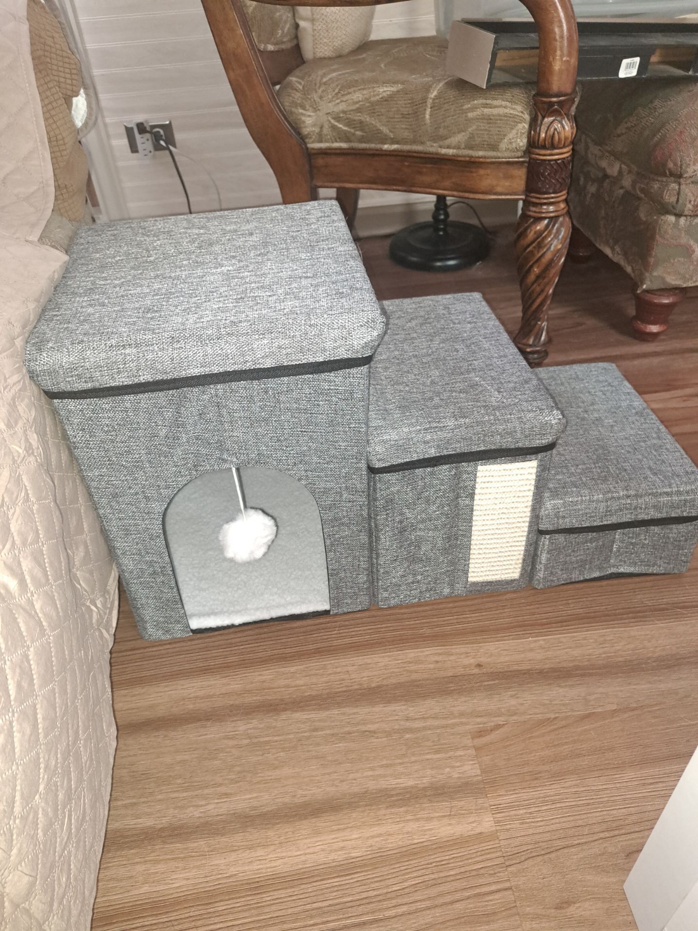Pet storage steps