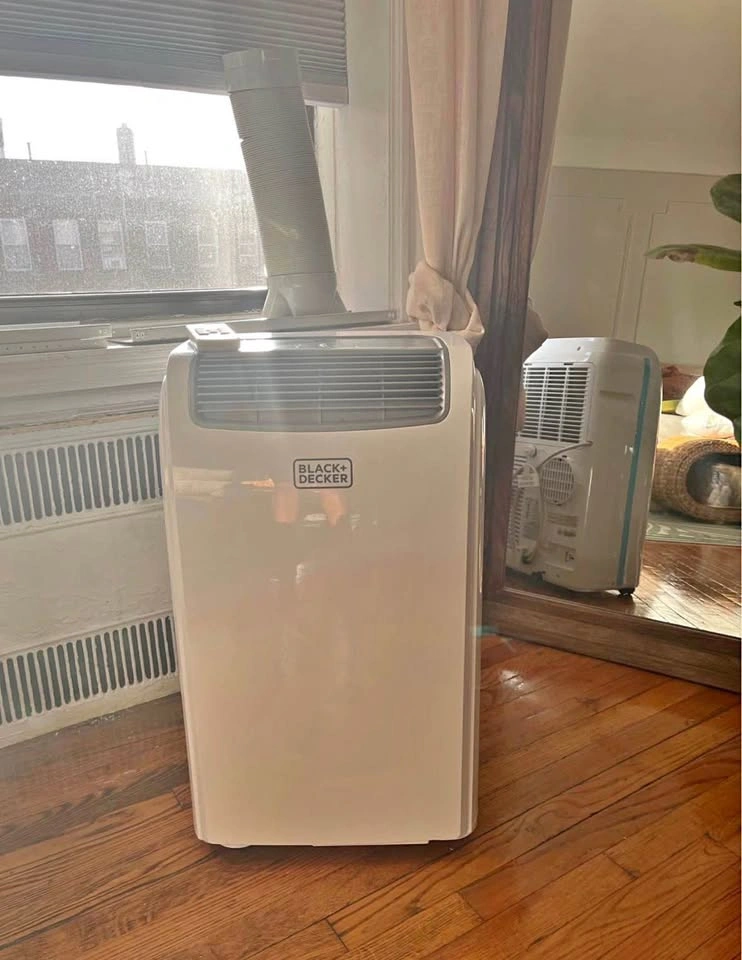 BLACK+DECKER BPACT08WT Portable Air Conditioner