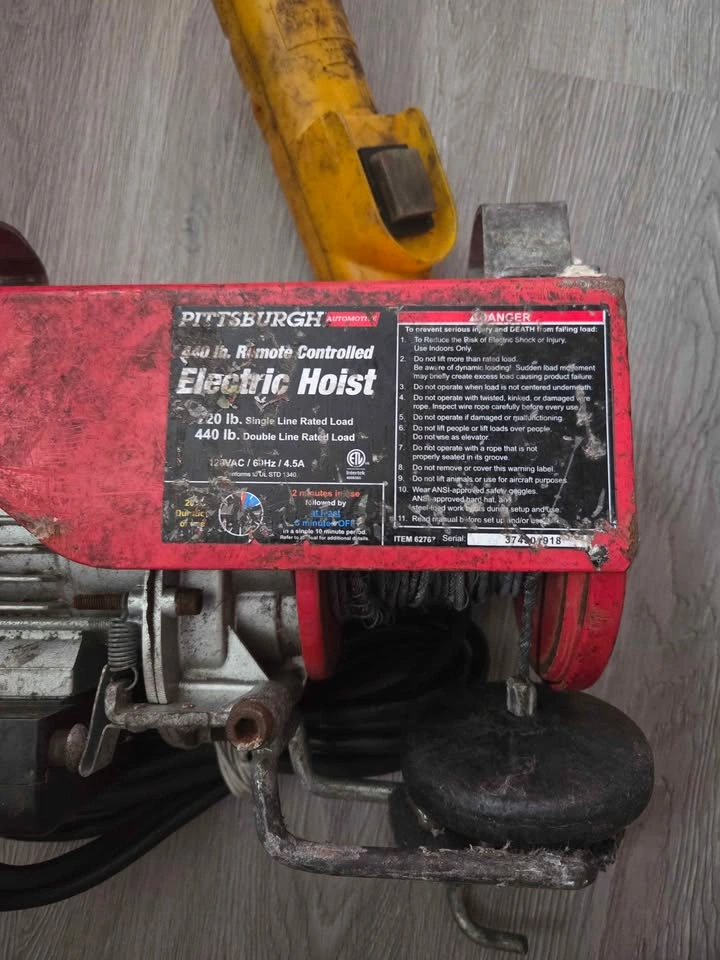 Electric hoist - photo 2
