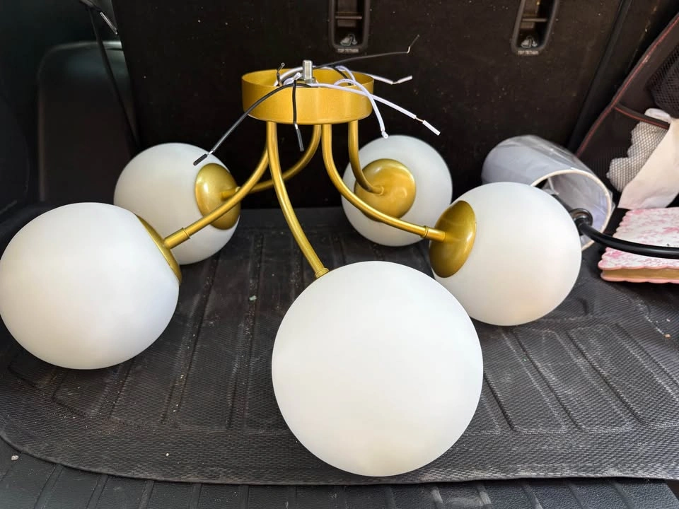 NEW Chandelier - photo 4