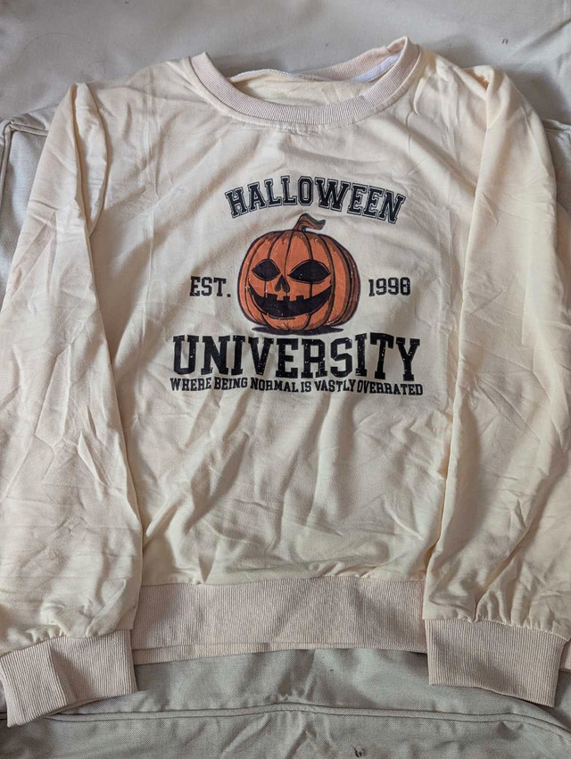 Halloween University Sweater XL New - photo 3