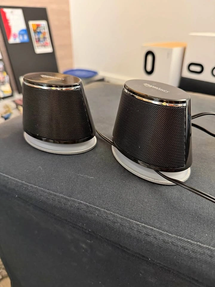 Amazon Basics Stereo 2.0 Speakers for PC or Laptop