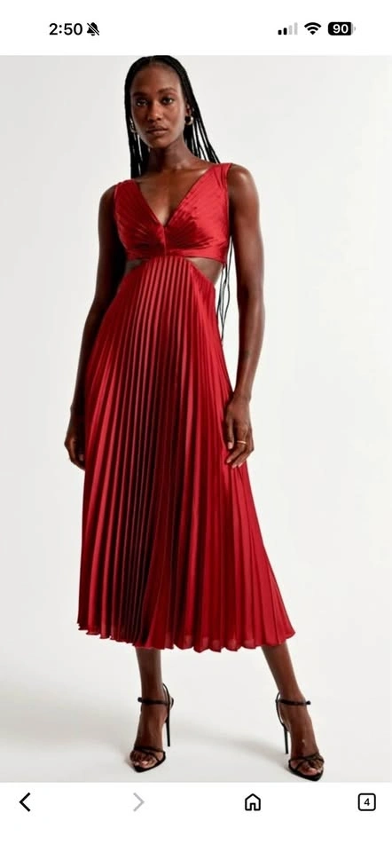 Abercrombie & Fitch Pleated Cut-Out Maxi Dress