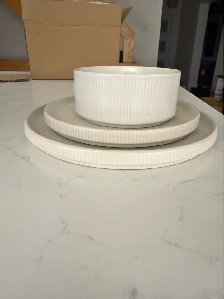 Joss & Main Azal 12-Piece Stoneware Dinnerware Set