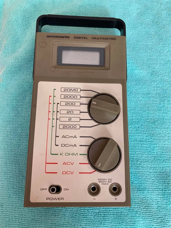 Vintage RadioShack Micronta Digital Multimeter - photo 2