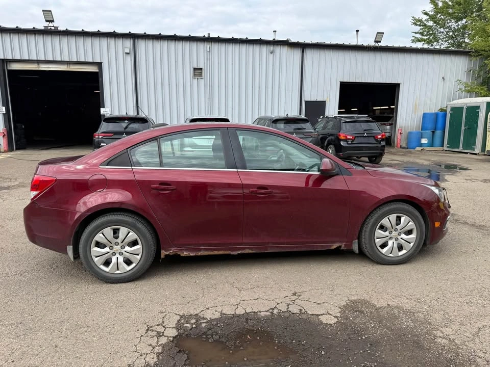 2016 Chevrolet Cruze - photo 3