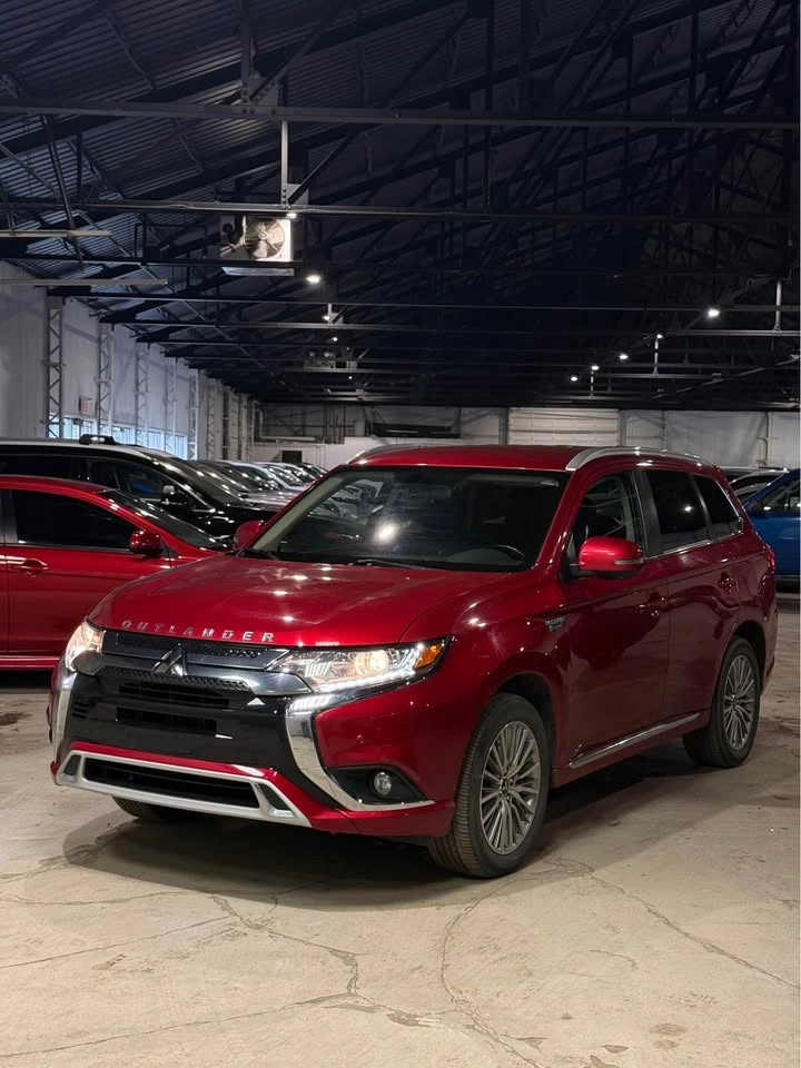 2020 Mitsubishi Outlander PHEV AWD