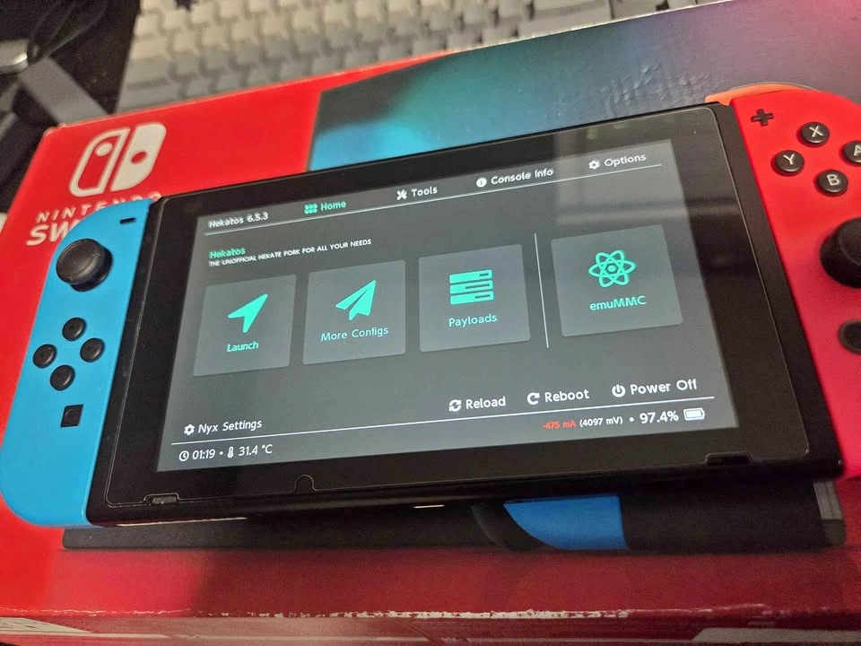 Nintendo Switch V2 modded with 256GB